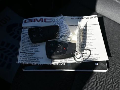 Used 2023 GMC Sierra 1500 Elevation image 46