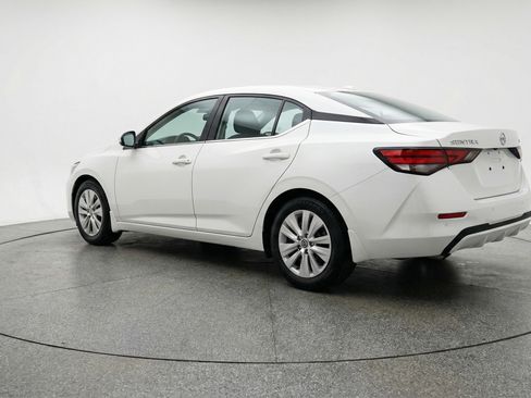 Used 2025 Nissan Sentra S FWD image 6
