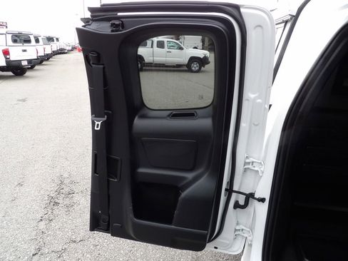 Used 2021 Toyota Tacoma SR image 30