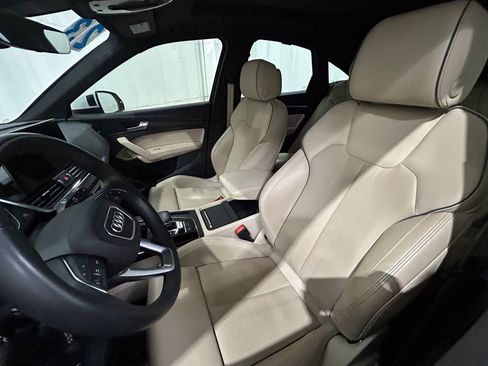 Used 2023 Audi Q5 2.0T Prestige image 24