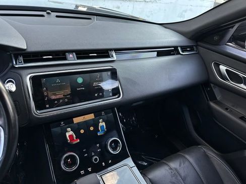 Used 2021 Land Rover Range Rover Velar S image 19