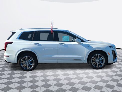 Certified 2024 Cadillac XT6 Premium Luxury w/ Technology Package image 8