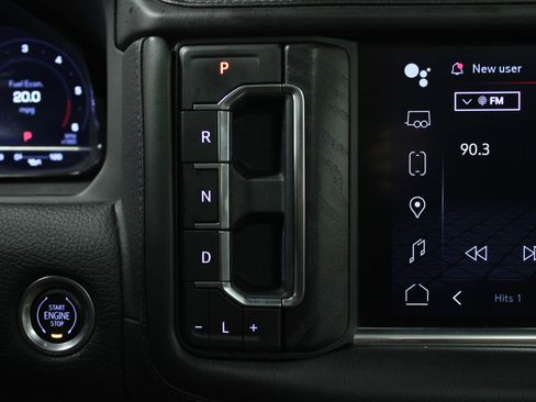 Used 2022 GMC Yukon Denali image 24