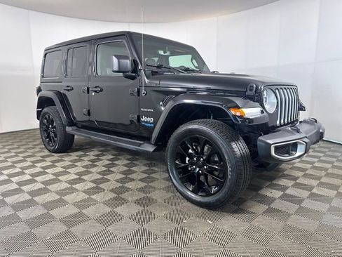 Used 2021 Jeep Wrangler Unlimited Sahara w/ Cold Weather Group image 2