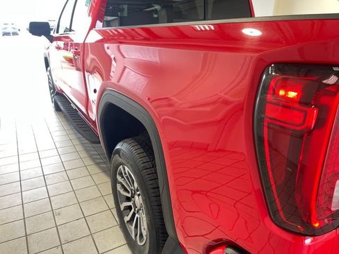 Used 2022 GMC Sierra 1500 AT4 w/ AT4 Premium Package AWD/4WD image 21