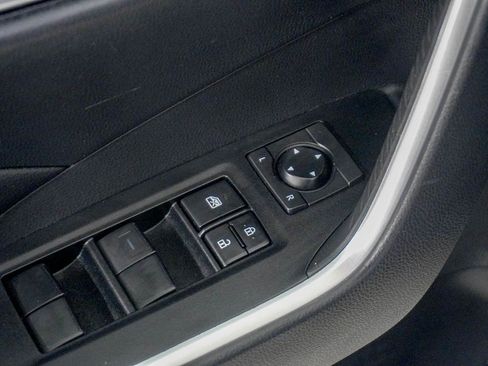 Used 2021 Toyota RAV4 XLE w/ XLE Grade Weather Package image 17