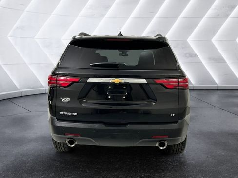Used 2023 Chevrolet Traverse LT image 5