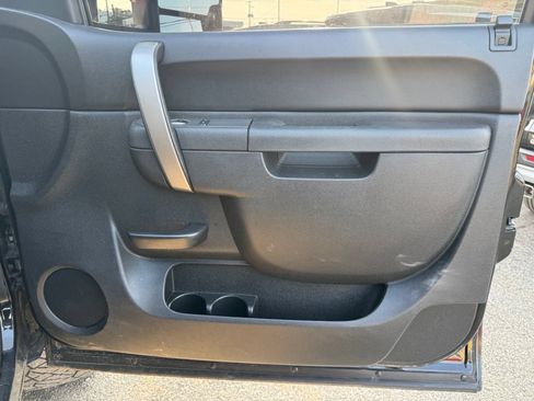 Used 2014 Chevrolet Silverado 2500 LT w/ Z71 Appearance Package AWD/4WD image 27