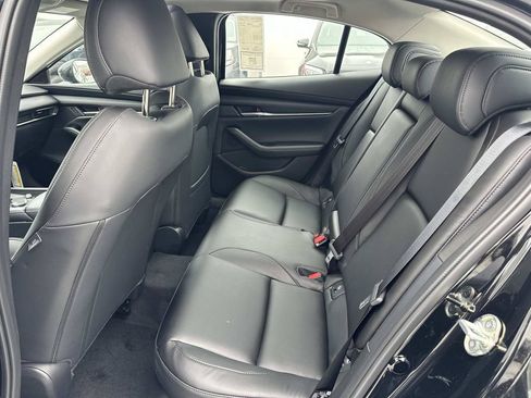 New 2026 MAZDA MAZDA3 2.5 S Sedan w/ Preferred Pkg FWD image 28