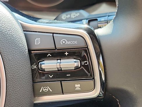 Used 2023 Kia Sorento X-Line EX image 28