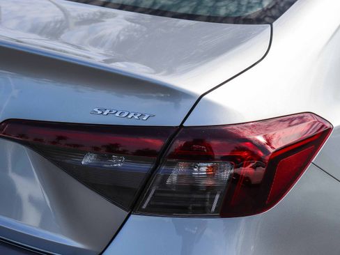 Certified 2025 Honda Civic Sport image 7