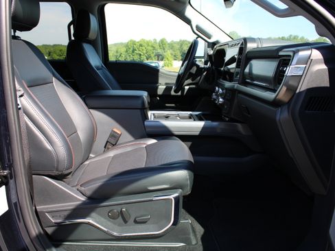 Used 2024 Ford F250 Lariat w/ Tremor Off-Road Package AWD/4WD image 17