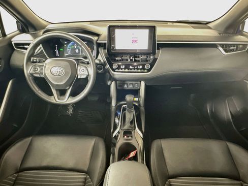 Used 2023 Toyota Corolla Cross AWD Hybrid w/ Convenience Package image 27