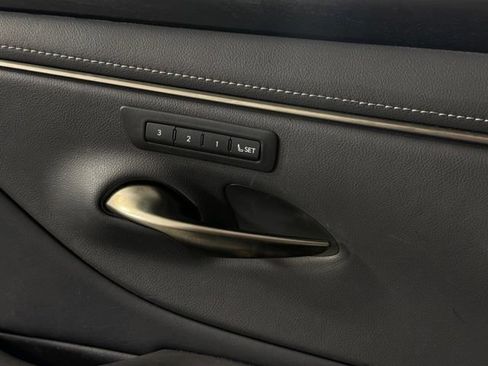 Certified 2023 Lexus ES 350 w/ Premium Package FWD image 18