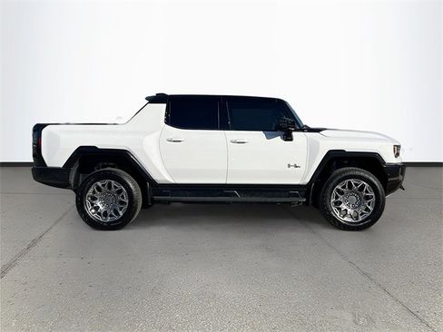 New 2026 GMC Hummer EV 4x4 Crew Cab image 3