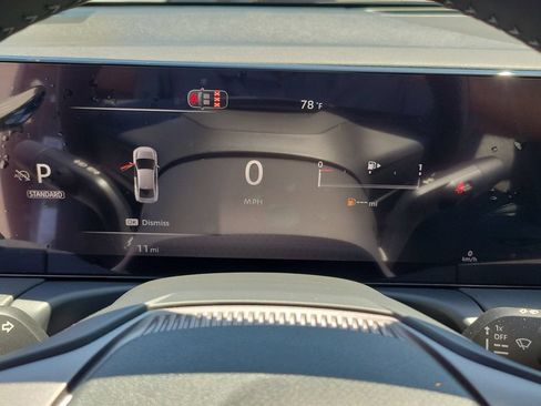 New 2026 Nissan Sentra SV w/ SV Convenience Package FWD image 10