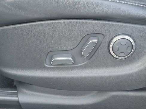 Used 2021 Genesis GV80 2.5T w/ Advanced Package 03 RWD image 25