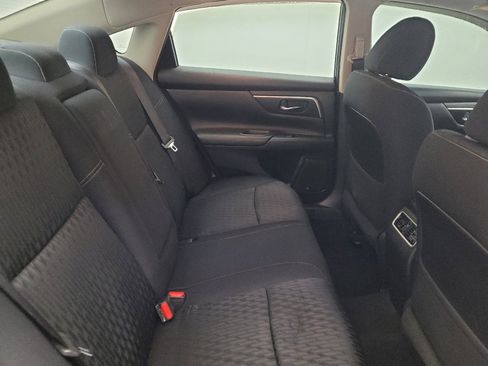 Used 2017 Nissan Altima 2.5 SV w/ Convenience Package image 19