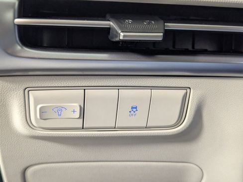 New 2026 Hyundai Tucson SE image 13