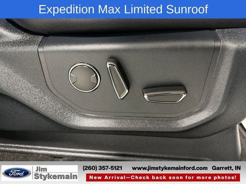 Used 2020 Ford Expedition Max Limited w/ Equipment Group 303A AWD/4WD image 45