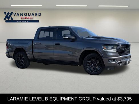 Used 2022 RAM 1500 Laramie AWD/4WD image 1