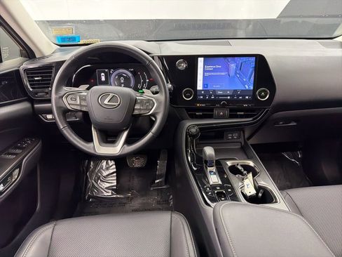 Used 2023 Lexus NX 350 AWD image 8