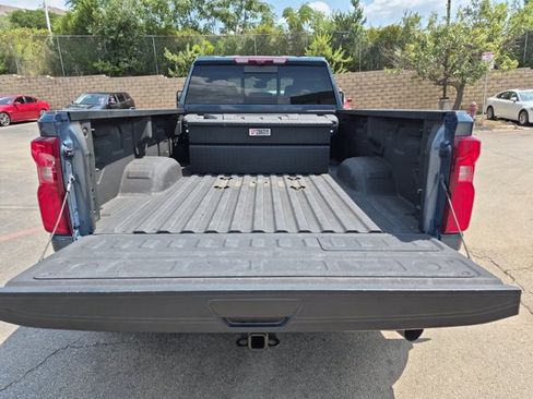 Used 2025 Chevrolet Silverado 3500 High Country w/ High Country Premium Package AWD/4WD image 6