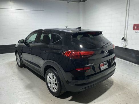 Used 2019 Hyundai Tucson SE AWD/4WD image 4