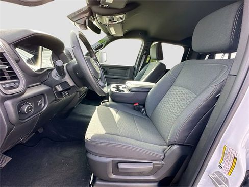 Used 2025 RAM 3500 Tradesman image 19