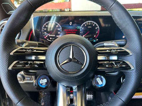 New 2026 Mercedes-Benz GLB 35 AMG 4MATIC image 23