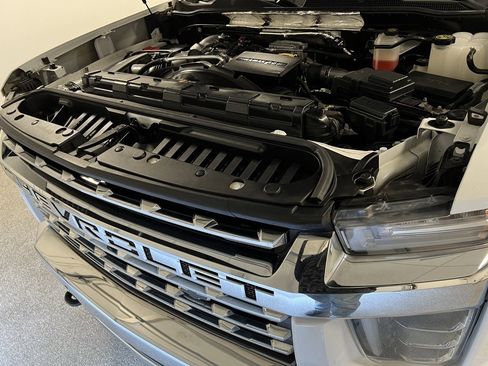 Used 2020 Chevrolet Silverado 2500 LTZ image 74