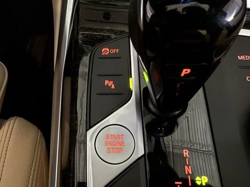 Used 2022 BMW M340i xDrive w/ Driving Assistance Package image 41