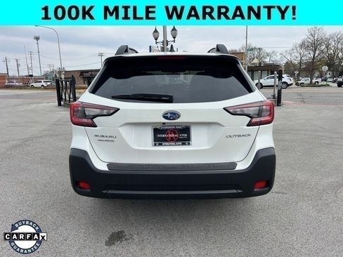 Used 2025 Subaru Outback Premium image 6