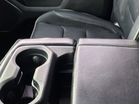 Used 2019 RAM 1500 Laramie image 22