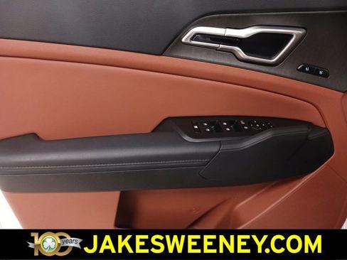 Used 2026 Kia Sportage X-Line w/ X-Line Technology Package image 28