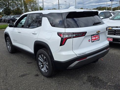 New 2026 Chevrolet Equinox LT w/ Convenience Package II image 9