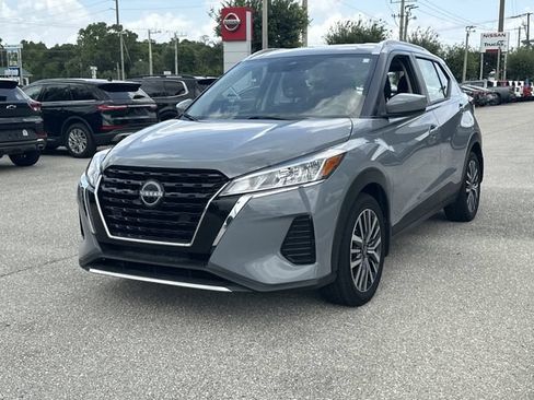 Certified 2023 Nissan Kicks SV FWD image 5