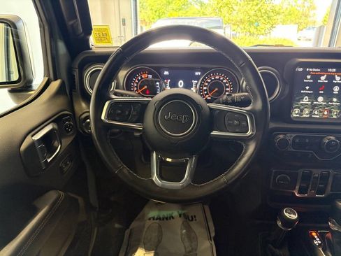 Used 2023 Jeep Wrangler Unlimited Sahara w/ Cold Weather Group AWD/4WD image 28