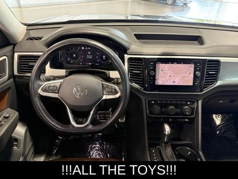 Used 2022 Volkswagen Atlas SEL Premium R-Line AWD/4WD image 18