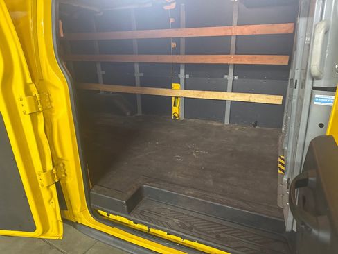 Used 2015 Ford Transit 250 148 Low Roof image 8