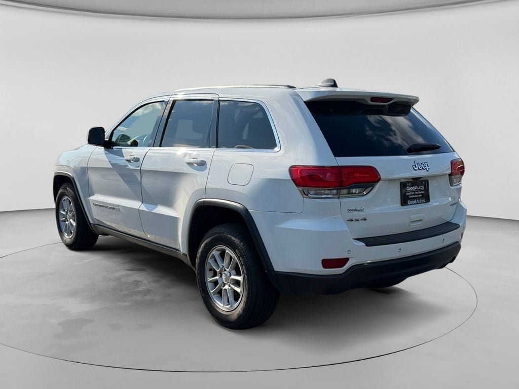 Used 2018 Jeep Grand Cherokee Laredo AWD/4WD image 5