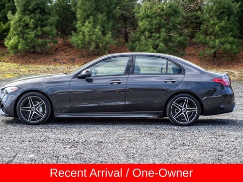Used 2023 Mercedes-Benz C 300 4MATIC Sedan image 4