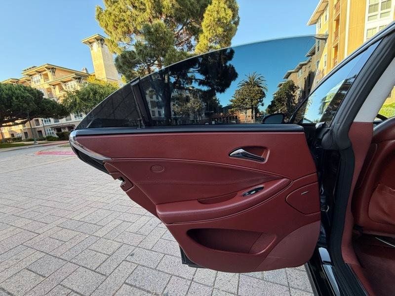 Used 2006 Mercedes-Benz CLS 500 image 51