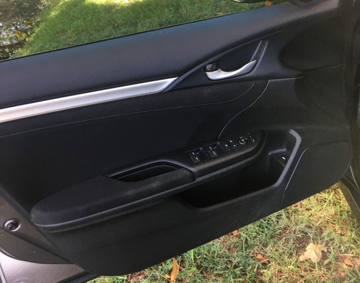 Used 2017 Honda Civic EX image 12