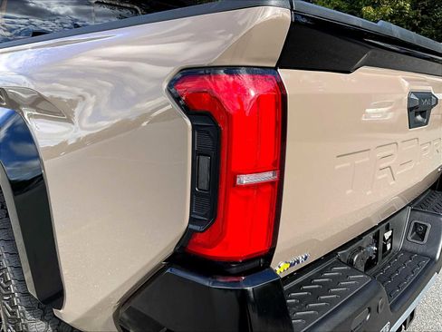 Used 2025 Toyota Tacoma TRD Pro image 35