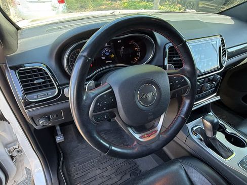 Used 2021 Jeep Grand Cherokee Trailhawk w/ Trailhawk Luxury Group AWD/4WD image 10