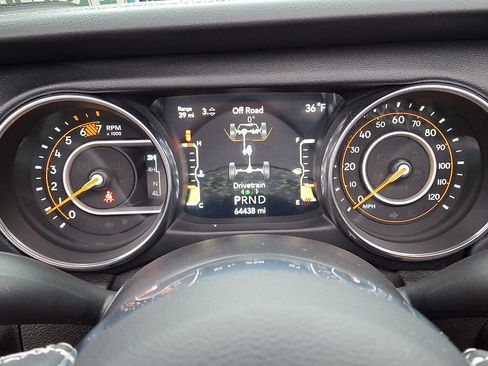 Certified 2021 Jeep Wrangler Unlimited Sahara image 13