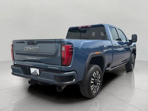 Used 2026 GMC Sierra 3500 Denali Ultimate AWD/4WD image 6