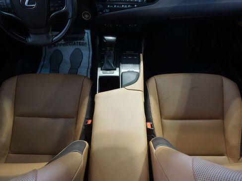 Used 2019 Lexus ES 350 350 image 28