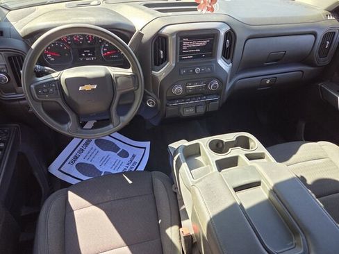 Used 2022 Chevrolet Silverado 1500 Custom RWD image 10
